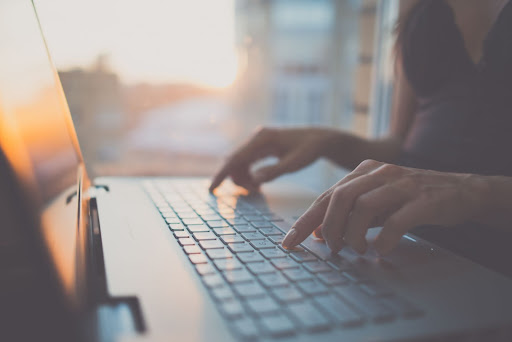 5 Reasons to Start Monitoring Employee Internet Usage